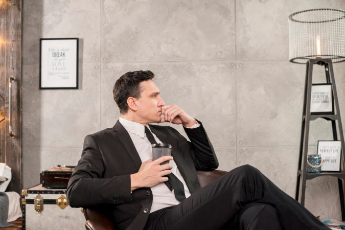 کاریزما چیست و چگونه شخصیتی کاریزماتیک در کار و زندگی داشته باشیم؟
