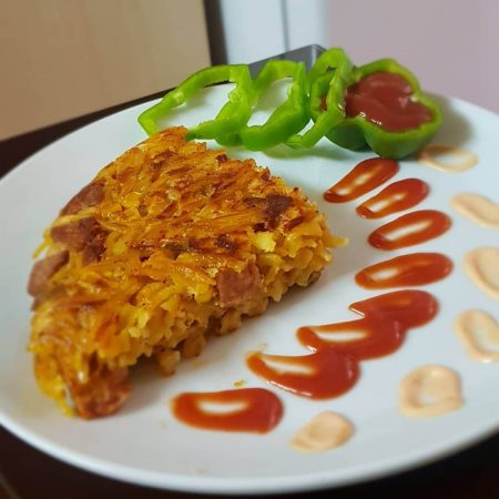 طرز تهیه کوکو پاستا با مرغ و پنیر پیتزا در فر