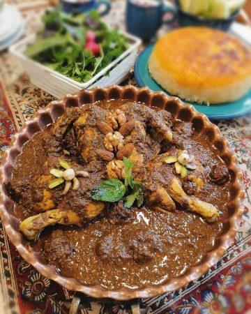 طرز تهیه فسنجان با چهار مغز