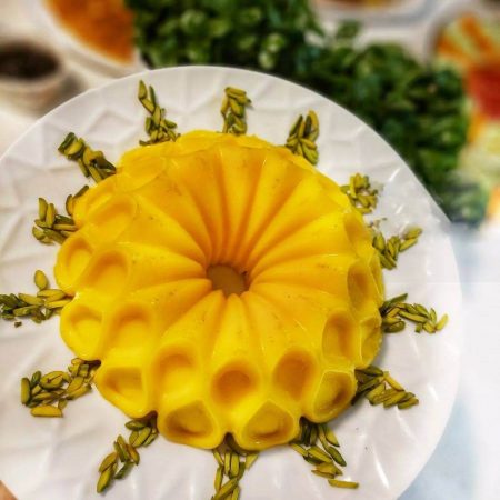 طرز تهیه دسر زعفرانی با پودر ژلاتین