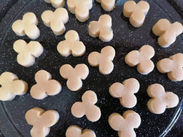 طرز تهیه شیرینی سه آرد با روغن مایع با عکس