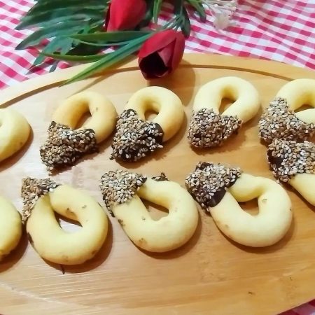 طرز تهیه شیرینی اشکی با کره
