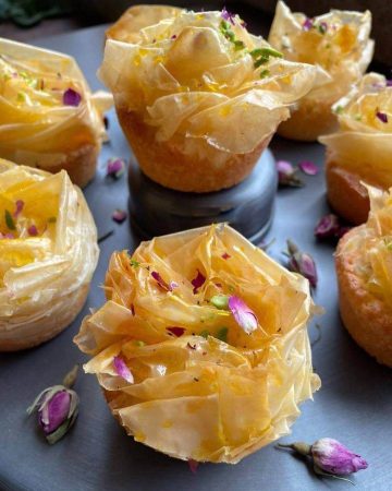 طرز تهیه کاپ کیک باقلوا با خمیر یوفکا