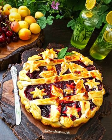 طرز تهیه پیروک آلبالو خوشمزه و شیک و متفاوت