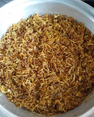 طرز تهیه عدس پلو نذری با کشمش