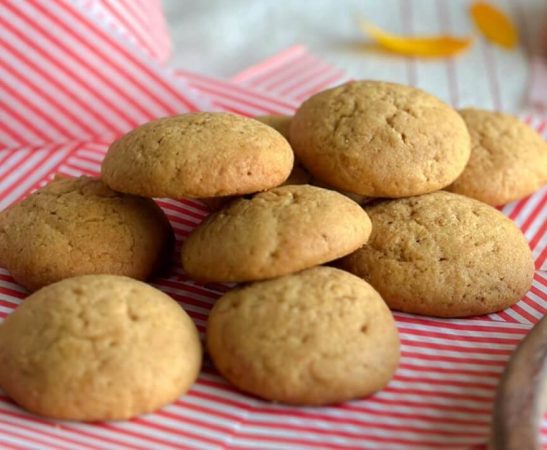 طرز تهیه کوکی زنجبیلی با شیره انگور