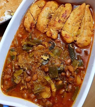 طرز تهیه خورشت تره فرنگی با مرغ